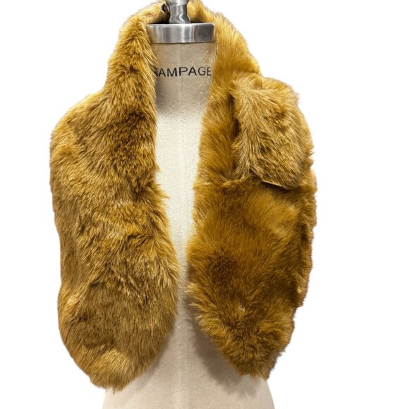 Banana Republic Faux Fur Scarf – Caramel Brown with Silk Lining – Winter Wrap 40 - Picture 1 of 5